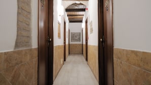 رواق