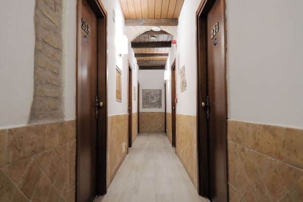 رواق