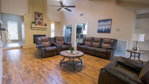 Premier House, 3 Bedrooms, Private Pool | Living area | Flat-screen TV - 3Bdrm 2.5Bath 6Beds - Pool House (Houston)