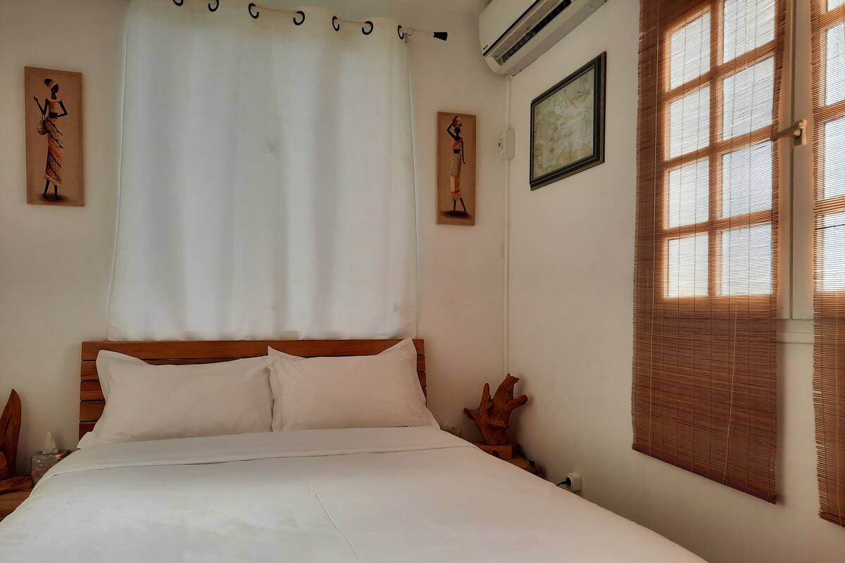 Panoramic Suite | 1 bedroom, premium bedding, memory foam beds, in-room safe