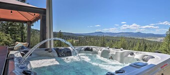 Secluded Home w/ Pool ~ 14 Mi to Coeur d'Alene!