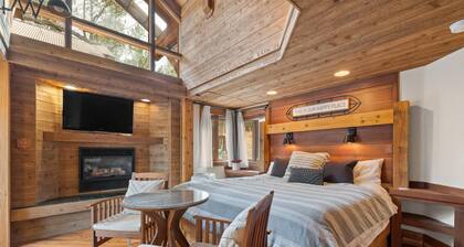 Romantic, Peaceful Getaway; Within 10 Mi of Mt. Rushmore & Custer State Park