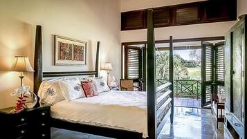 6 bedrooms, in-room safe, iron/ironing board, travel cot