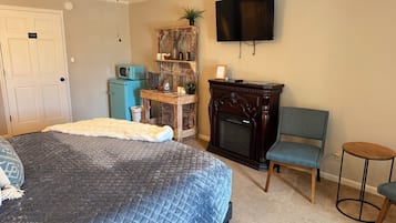 1 habitación, tabla de planchar con plancha, wifi gratis y ropa de cama