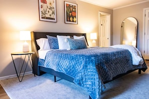 1 chambre, fer et planche à repasser, accès au Wi-Fi (inclus)