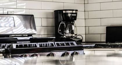 Freedom Island House - Modern and New