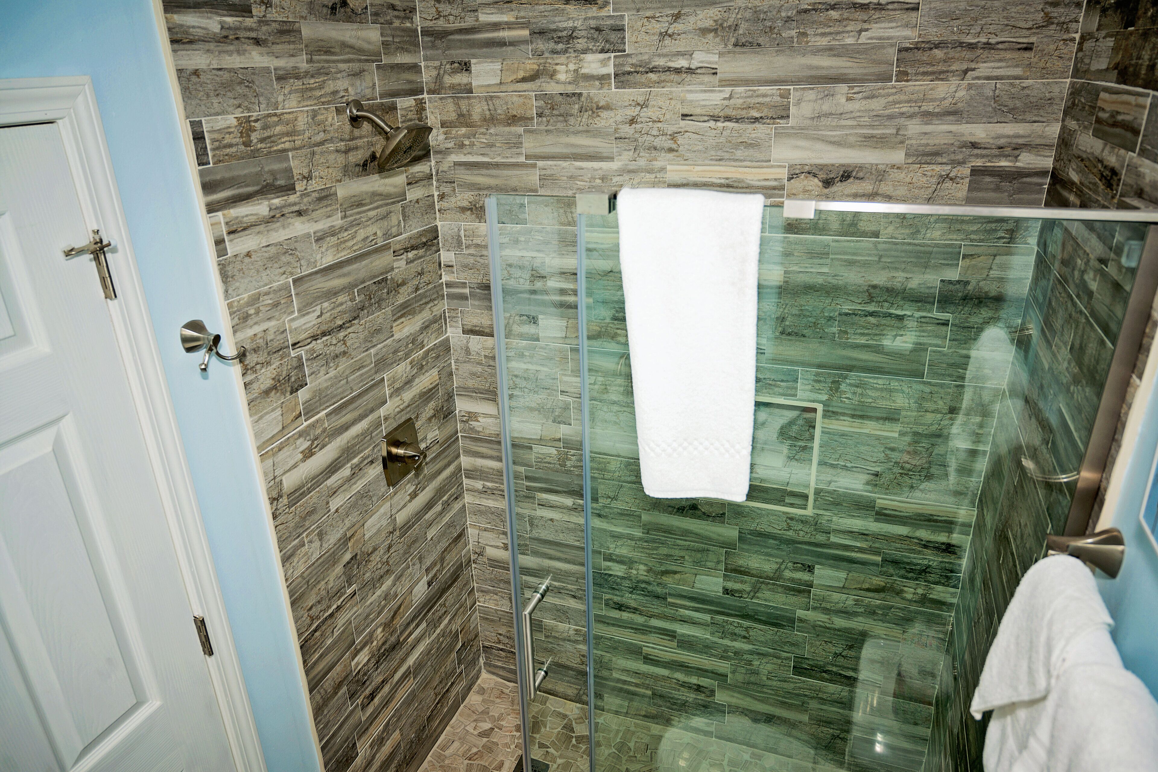 Shower, towels