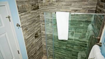 Shower, towels