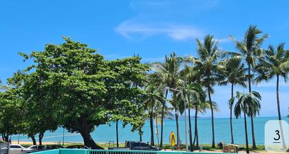 Emthree Seaside Apartments