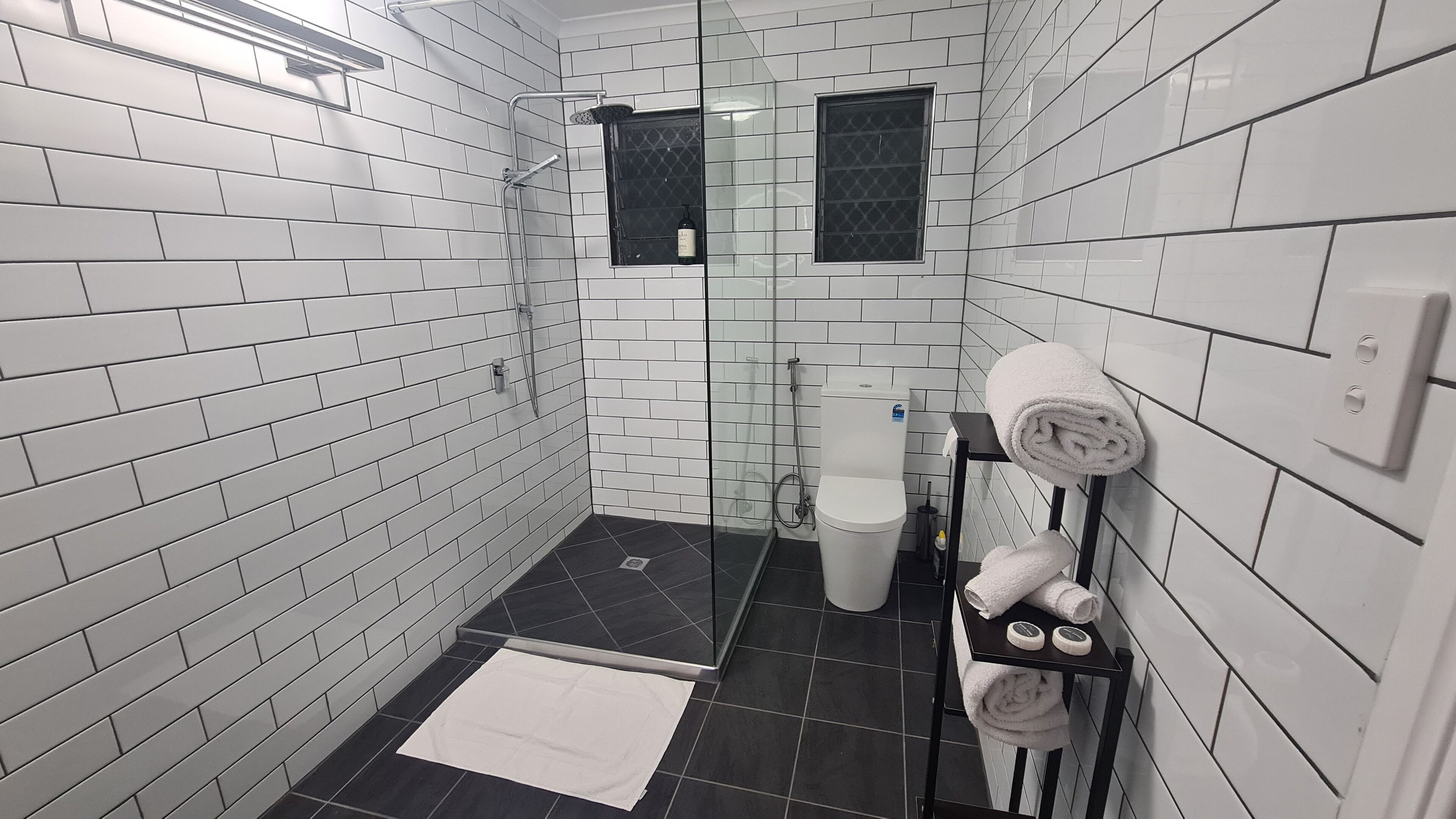 superior apartment | bathroom shower