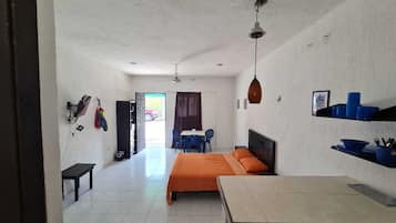 Free WiFi, bed sheets, wheelchair access