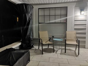 Unclassified image, 4 of 19, button