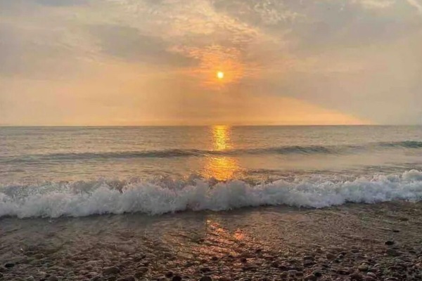 Solsenger og strandhåndklær