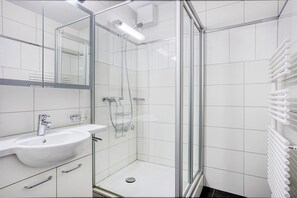 Hair dryer, towels