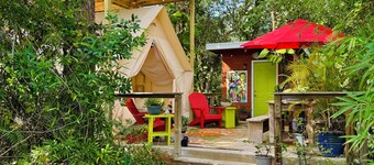 Romantic Glamping Tent/Tiny House Garden Retreat