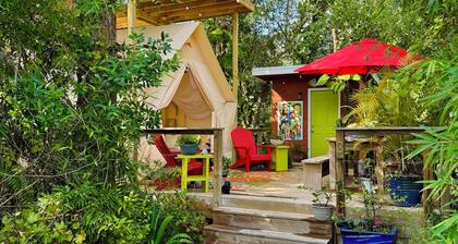 Romantic Glamping Tent/Tiny House Garden Retreat