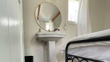 Hair dryer