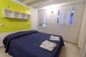 1 bedroom, WiFi, bed sheets - Ponte Novo Apartment - Veneziacentopercento (Venice)