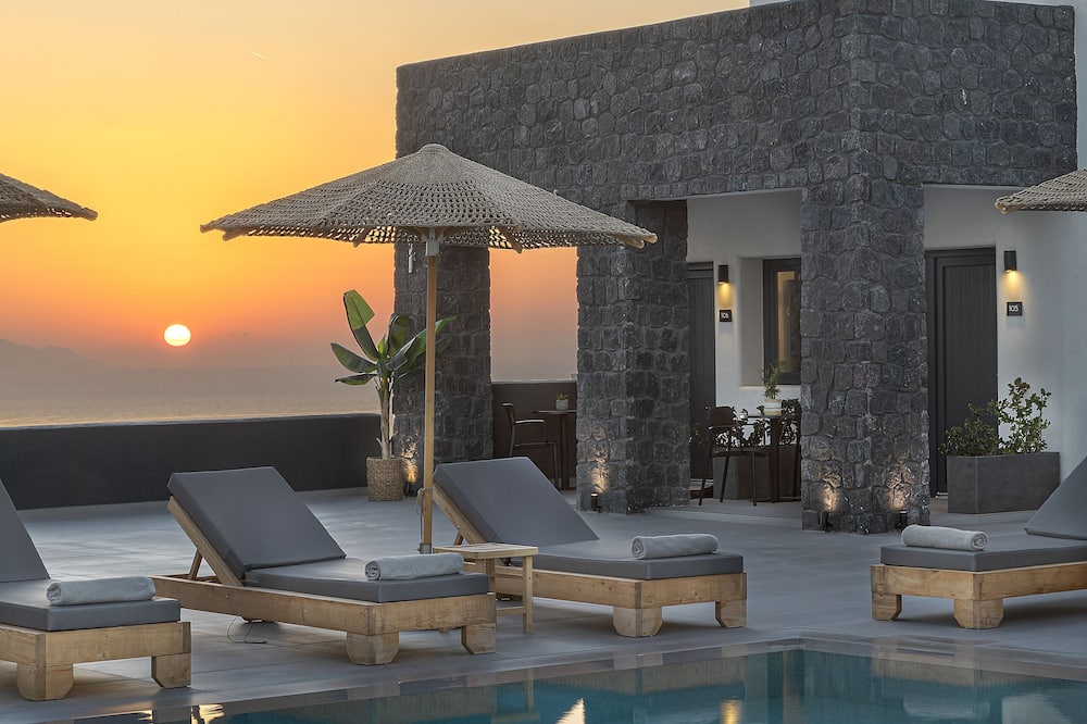 Onyx Hotel & Suites