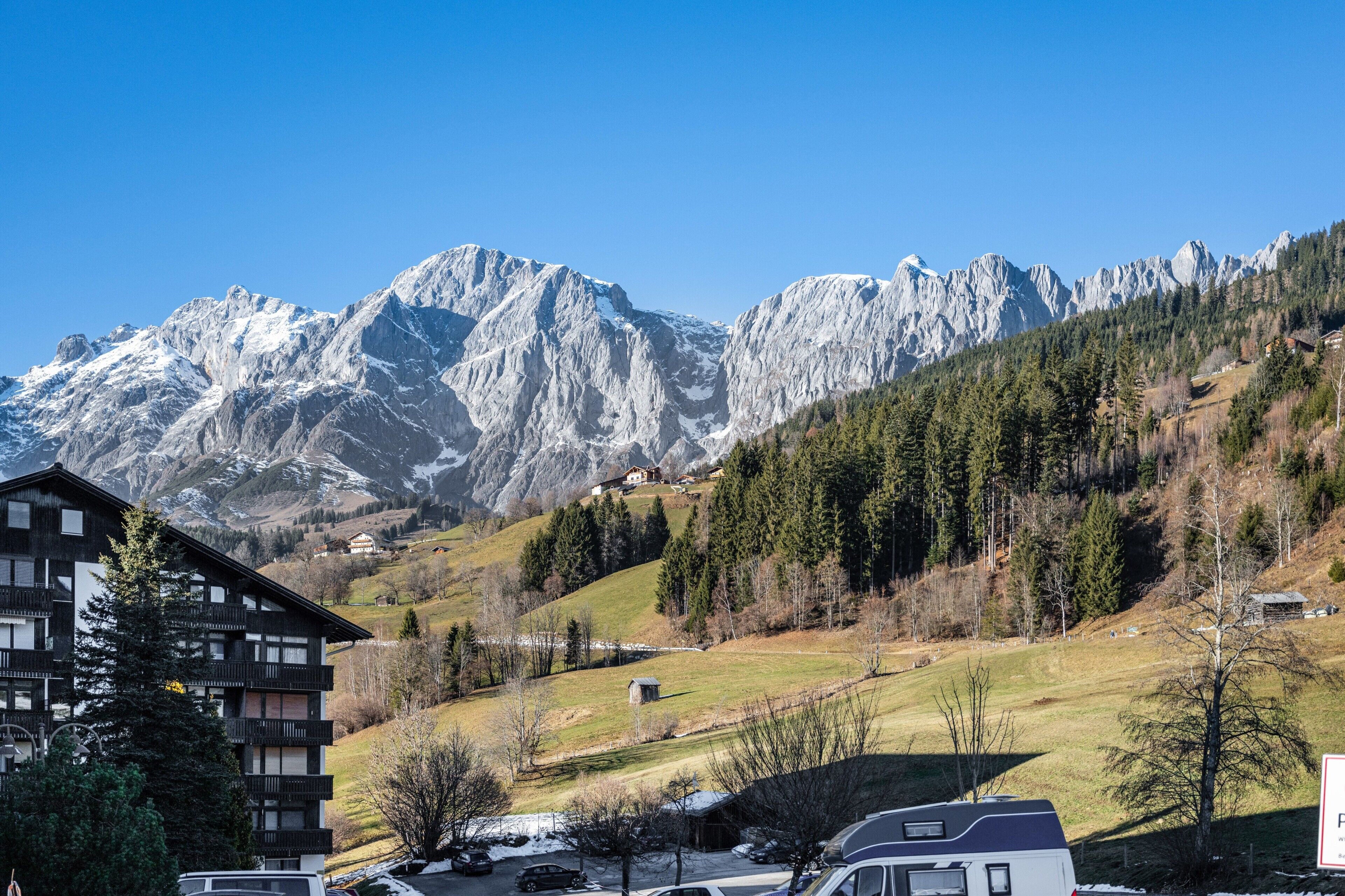 Esterni