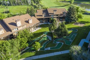 Exterior - 2 Bedroom Condo, Mountain and Golf Course Views! (Eden)