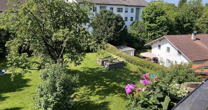 Ferienwohnung Gartenblick- 3 Personen, 45qm, Balkon mit schöner Aussicht