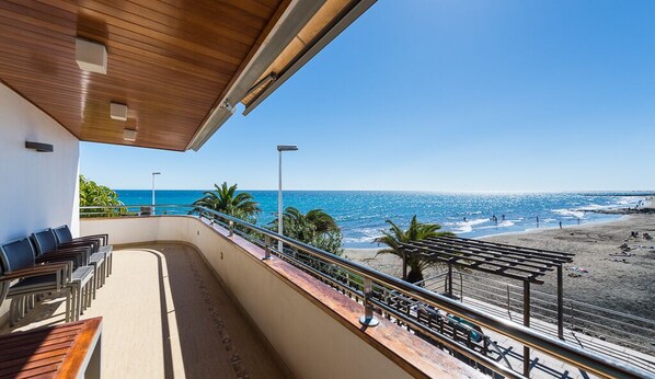Property grounds - Vacation Home "Chalet en la playa San Agustin" near Beach with Sea View, Balcony, A/C & Wi-Fi (Maspalomas)