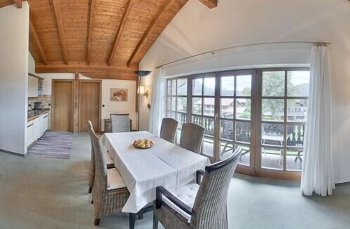 Vacation apartment 9 for 4 people in the attic, 2 bedrooms, balcony, 82 m²