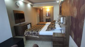 Economy dubbelrum eller tvåbäddsrum | Sängtillbehör av högsta kvalitet, gratis wi-fi och sängkläder