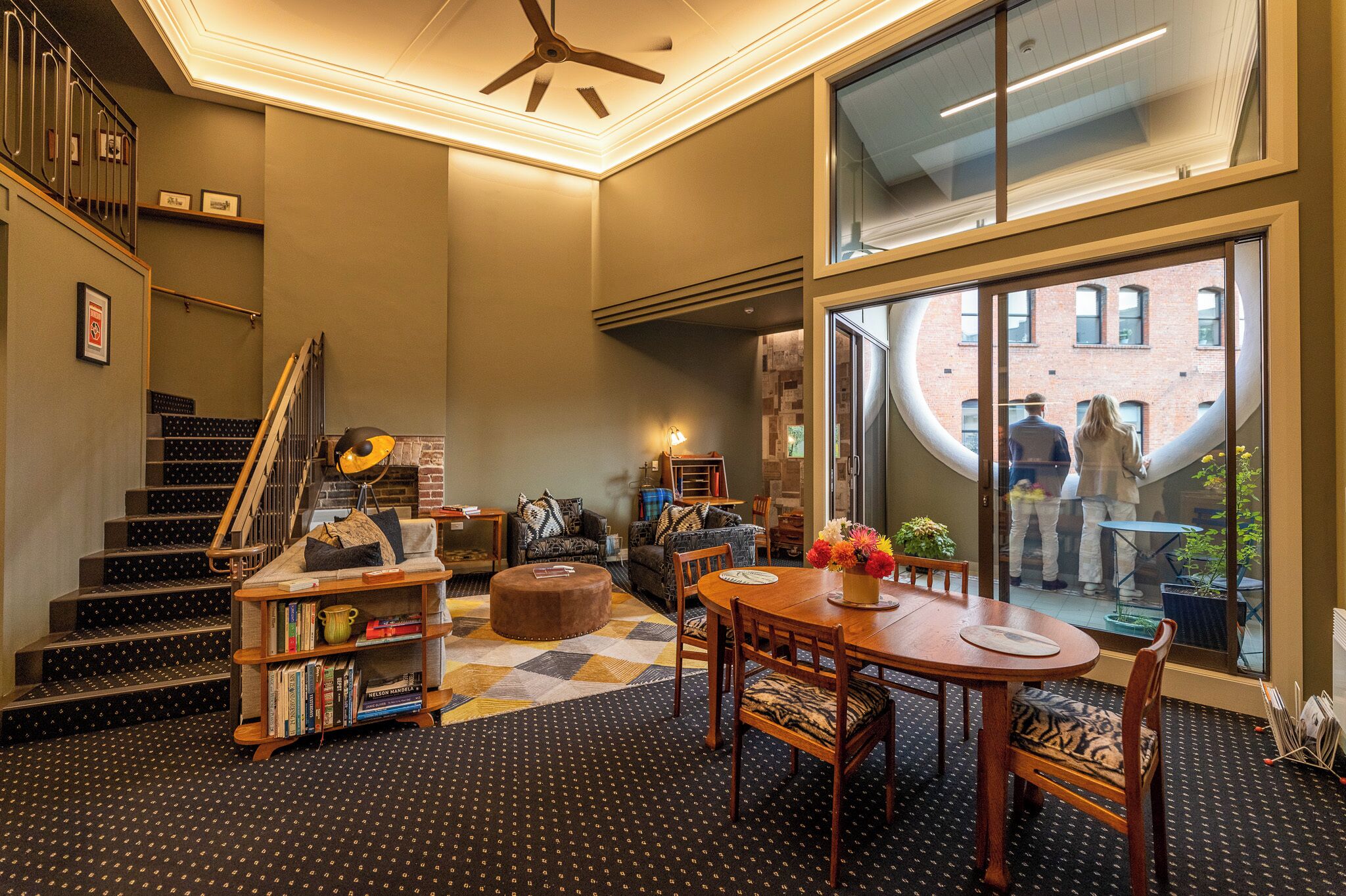 Luxury Apartment (The Henry Matthews) | In-room dining