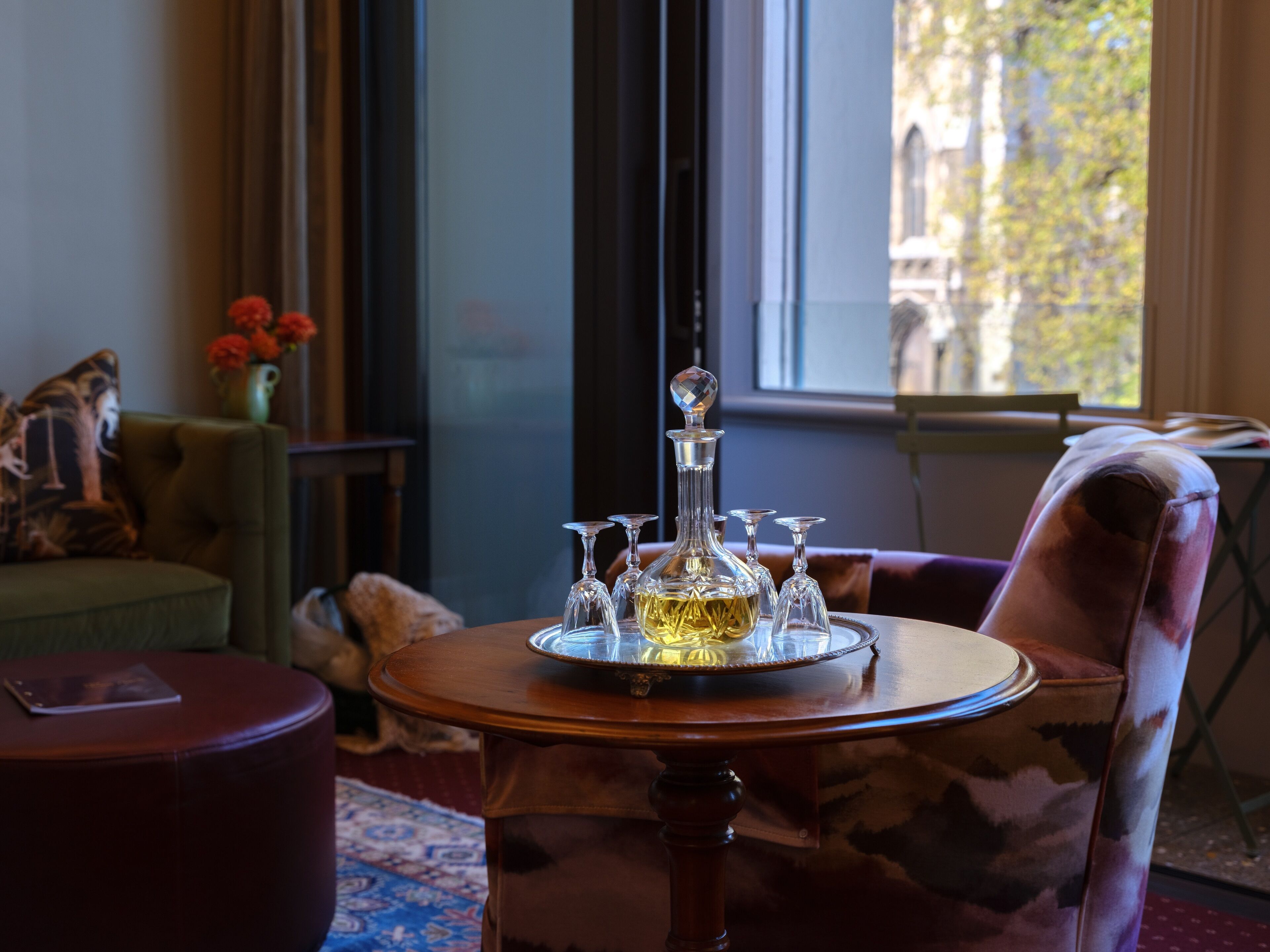 Luxury Apartment (The Gaynor Clayton) | Living area