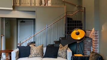 Luxury Apartment (The Henry Matthews) | Living area | 32-cm Smart TV with digital channels, TV