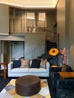 Smart TV 32 cm con canales de televisión digitales, televisión