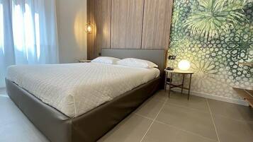 2 Schlafzimmer, Schreibtisch, Bügeleisen/Bügelbrett, kostenloses WLAN