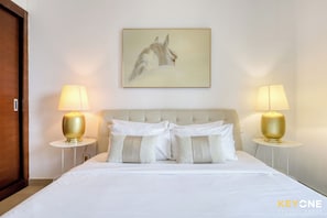 Appartement luxueux | 1 chambre, accès au Wi-Fi (inclus), literie fournie