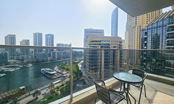 Luxury Apartment | Balcony