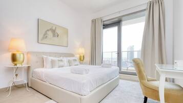 Luxury Apartment | 1 bedroom, free WiFi, bed sheets