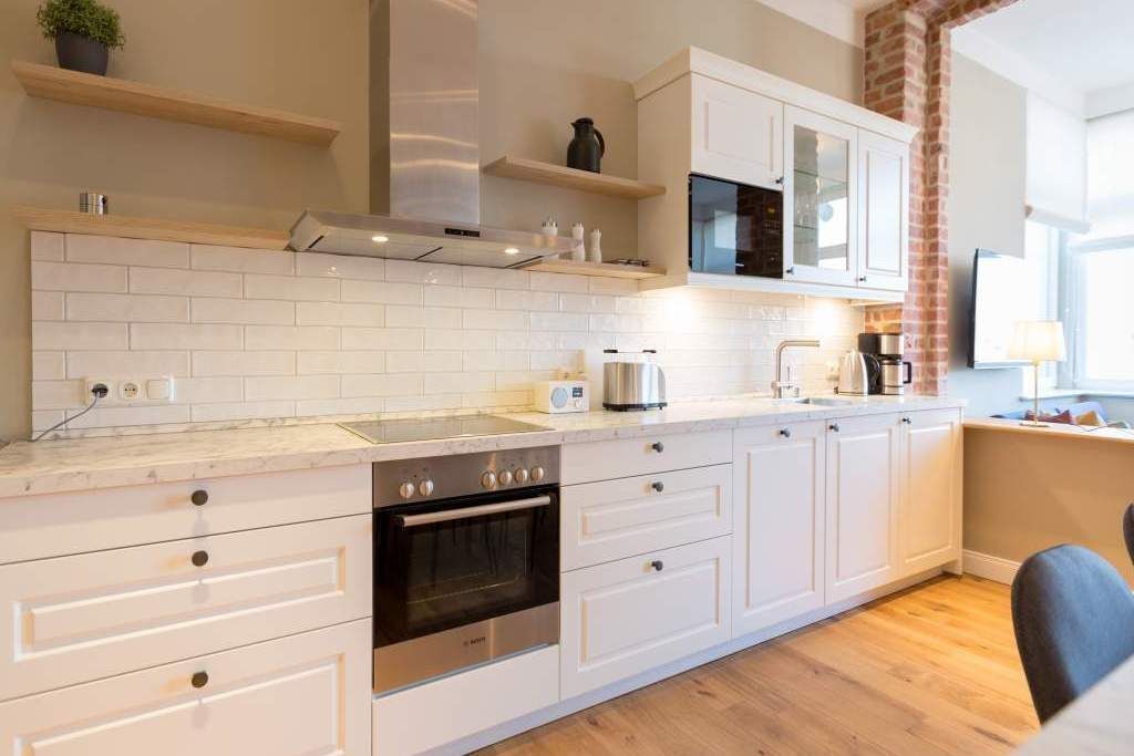 Refrigerador, microondas, horno y lavavajillas 