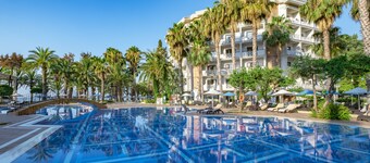 Utopia Resort & Residence