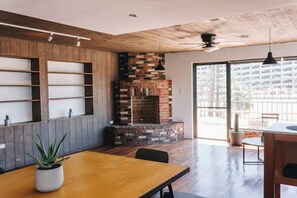 Classic Twin Room | Free WiFi, bed sheets - Coyote Lofts (Tijuana)
