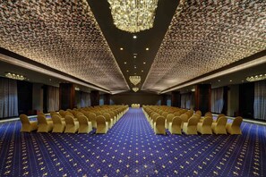 Banquet hall - Essentia Luxury Hotel Indore (Indore)