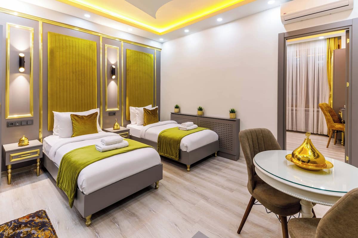 Business Suite | Egyptian cotton sheets, premium bedding, down comforters