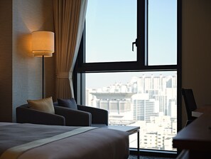 In-room safe, desk, laptop workspace, blackout drapes