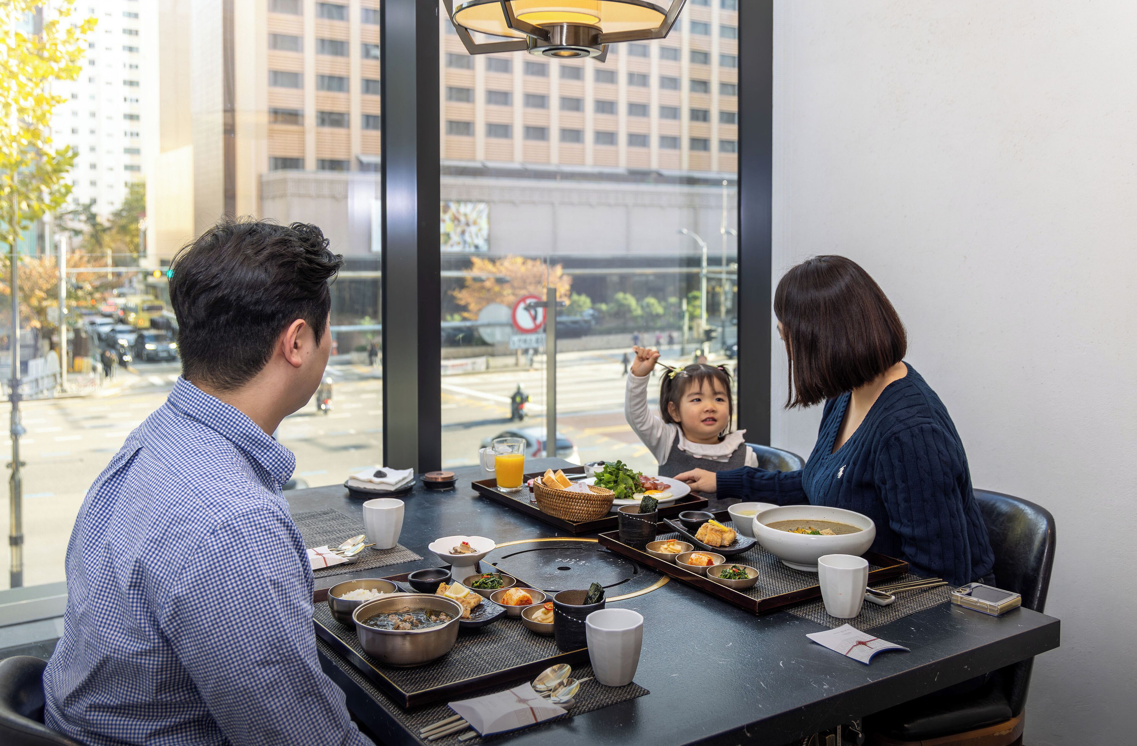 daily korean breakfast (krw 19000 per person)