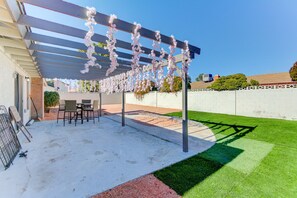 屋外ダイニングエリア