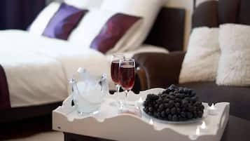 Basic-Apartment | 1 Schlafzimmer, Bügeleisen/Bügelbrett, kostenloses WLAN, Bettwäsche