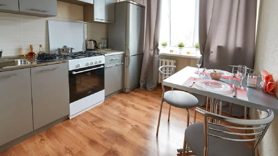 PaulMarie Apartments on Mira 25B