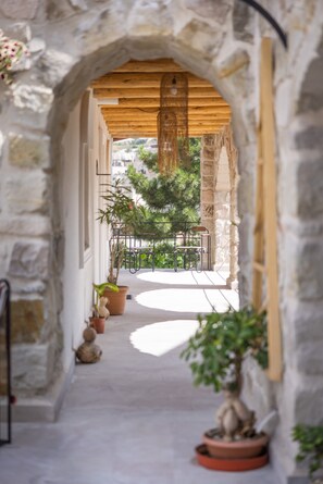 Garden view - Naif Hotel - Adults Only (Nevsehir)