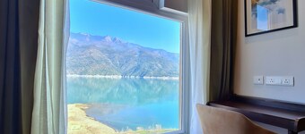 Hotel Le ROI Lake View koti