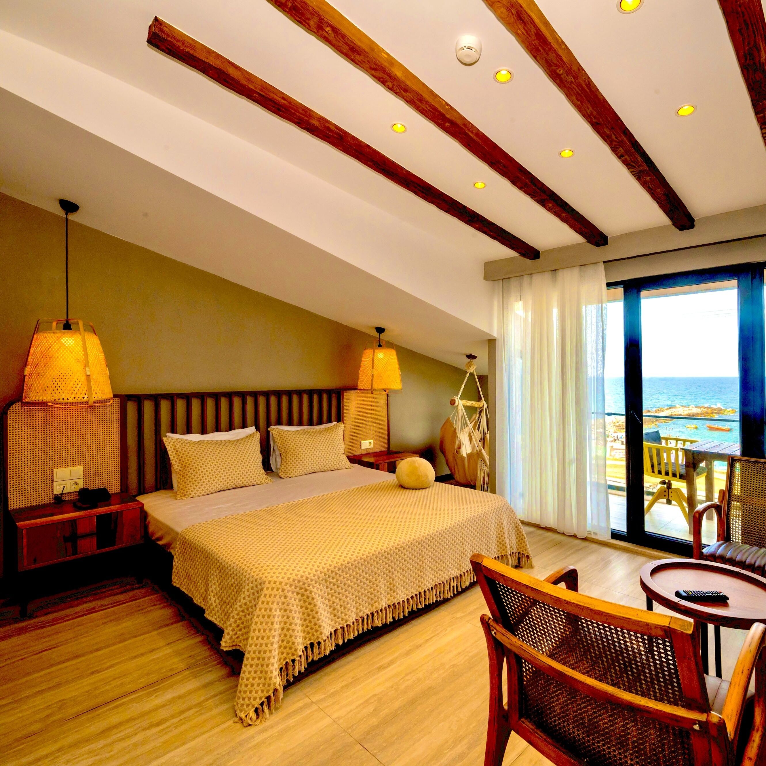 Literie de qualité supérieure, minibar, coffres-forts dans les chambres